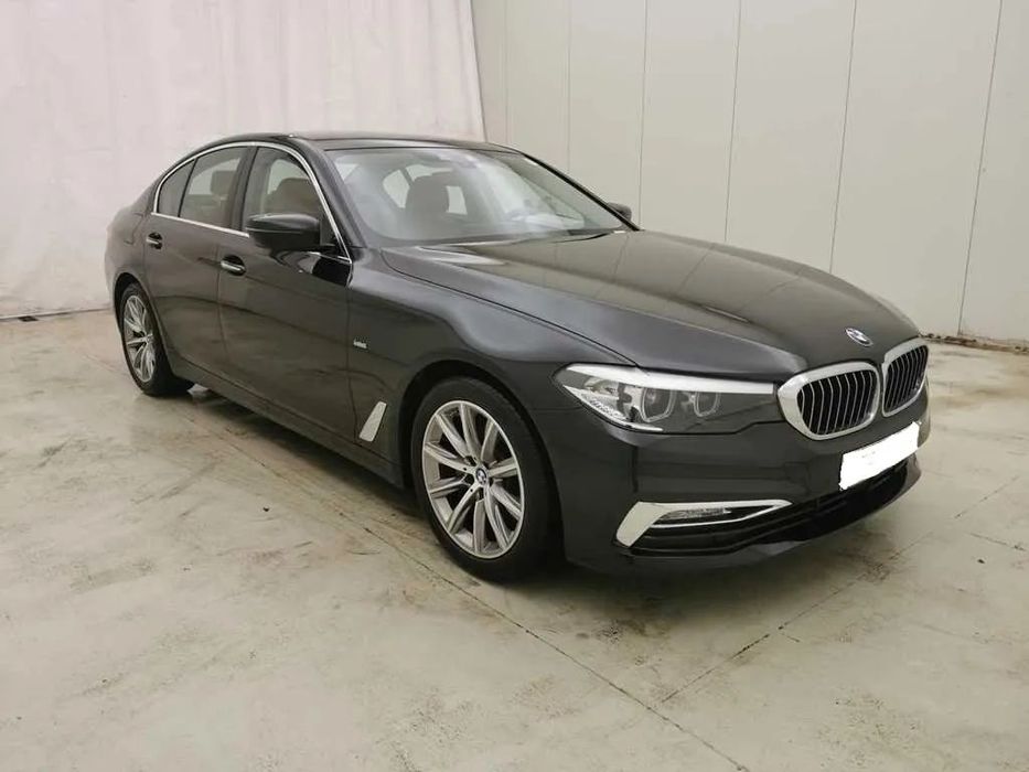BMW Seria 5 BMW Seria 5 520d Aut. Luxury Line
