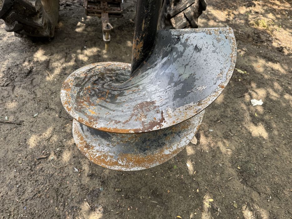 Burghiu sfredel foreza gropi pamant