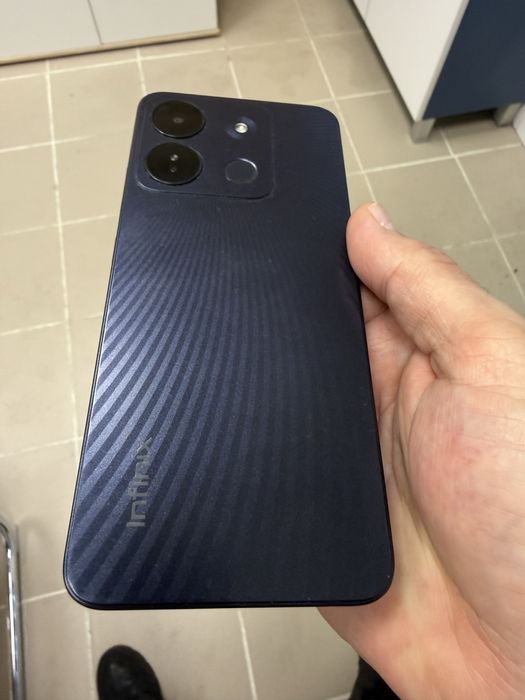 Infinix Smart 7 HD 2/64gb - отличен