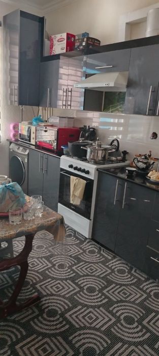 Квартира Сотилади