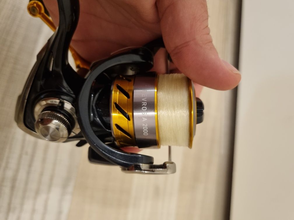 Daiwa Revros A2000