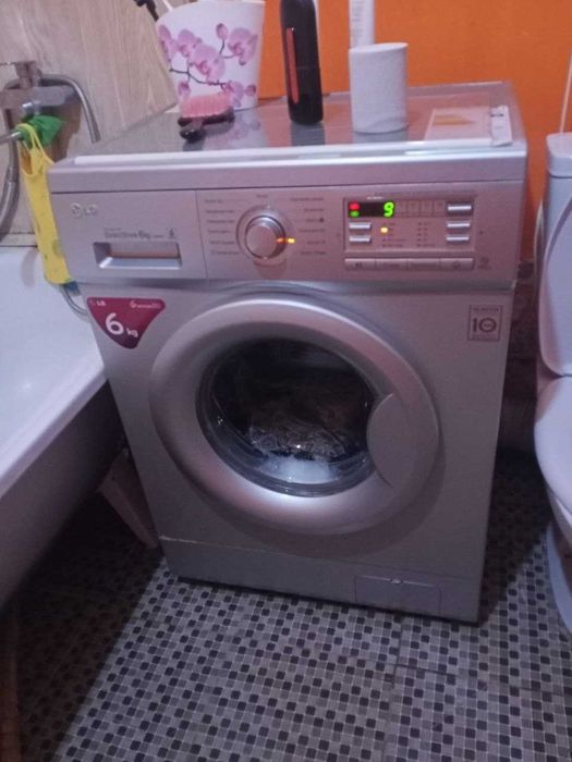 Стиральная машина LG 6 кг - 45000т