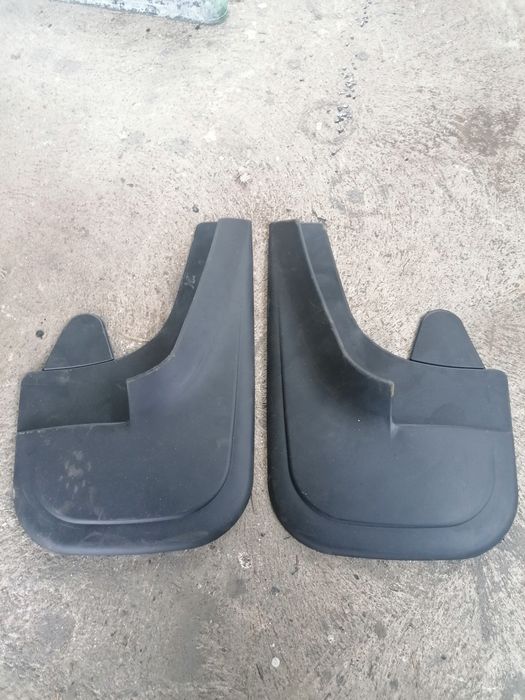 Aparatori noroi mitsubishi l200