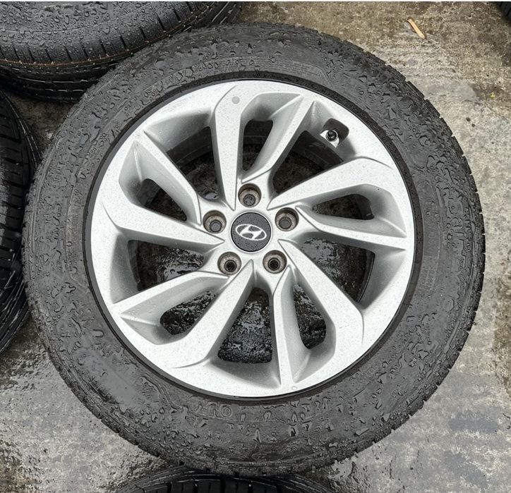 Roți Hyundai Tucson 2021  stare perfectă.

Pr