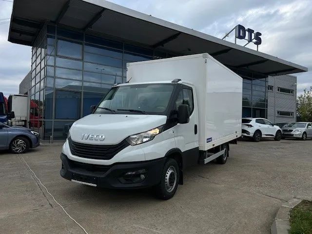 Iveco Daily 35s14 Iveco Daily 35S14 carosat cu box marfuri generale