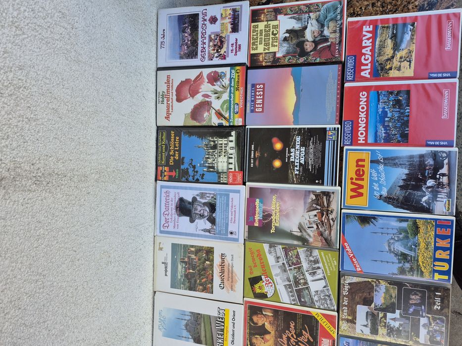 Vând 53 casete video VHS originale colectie filme,povesti& Documentare