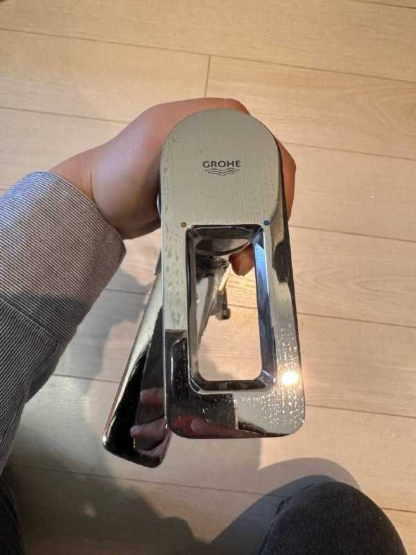 Продаем смеситель Grohe