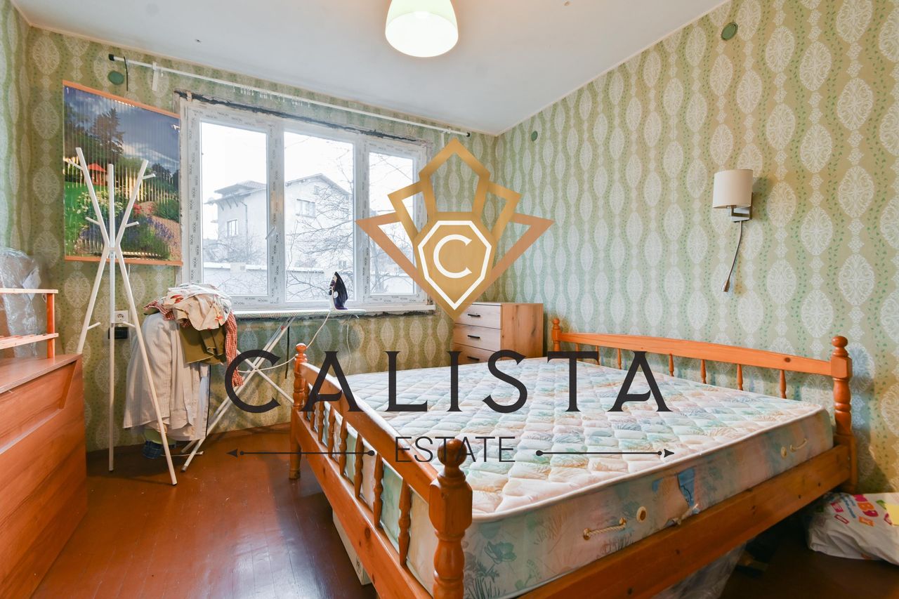 Продава се Къща в София, Горна баня - 258 кв.м за 1535 €/кв.м - Снимка #5