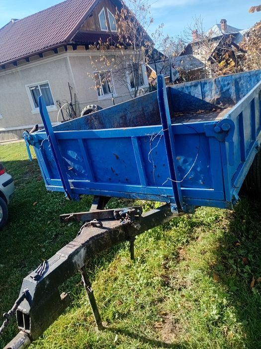 Remorcă pentru tractor