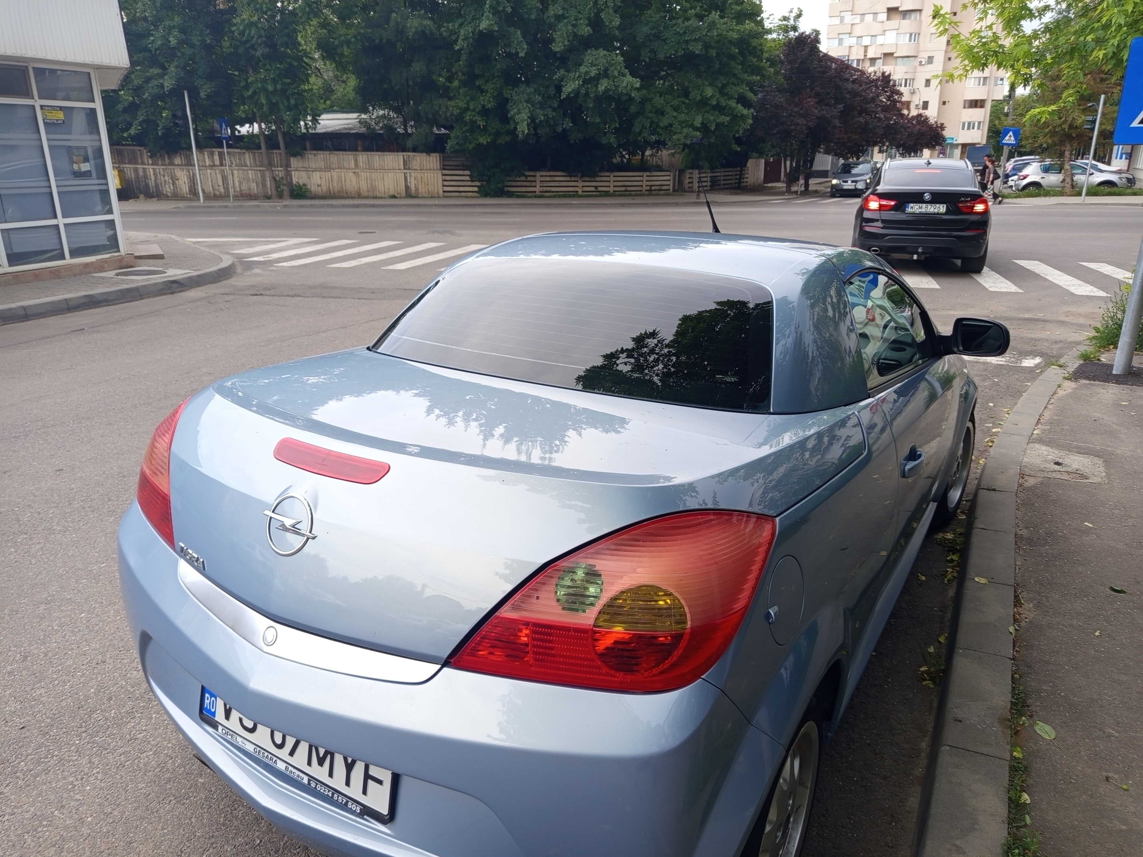 Opel tigra 2005 , decapotabil. Fab 2005.