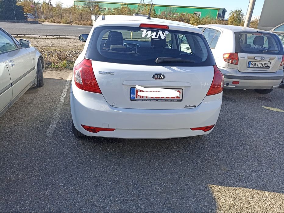 Vand Kia Ceed 1.4 benzina