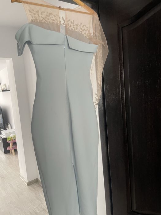 Vand rochita eleganta si comoda !
