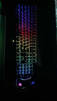 Механическая клавиатура RAZER Black Widow оригинал.