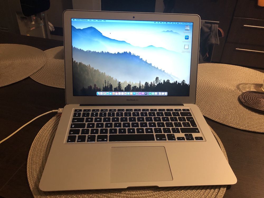 MacBook Air i5 2015