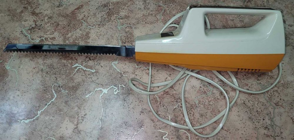 Нож электрический Moulinex (Германия)