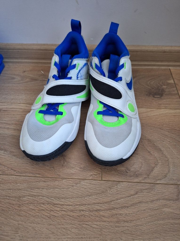 Детски маратонки за момче Nike - номер 36.5