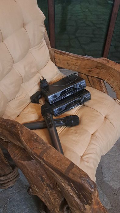 Микрофони 2 броя