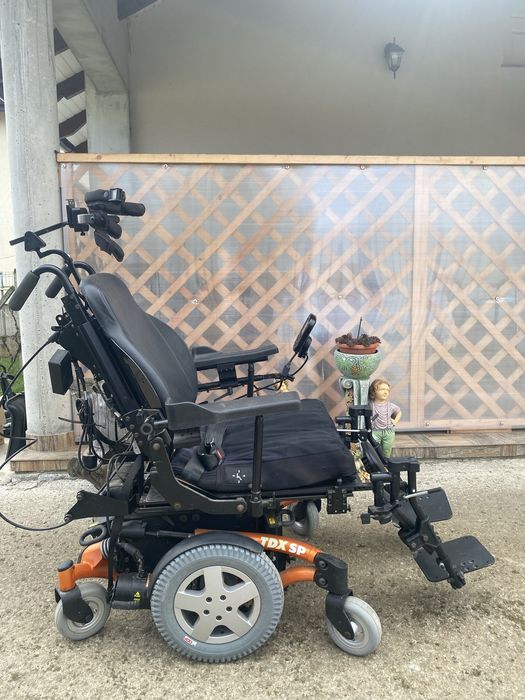 Scaun pentru oameni cu dizabilitati | Invacare TDX SP