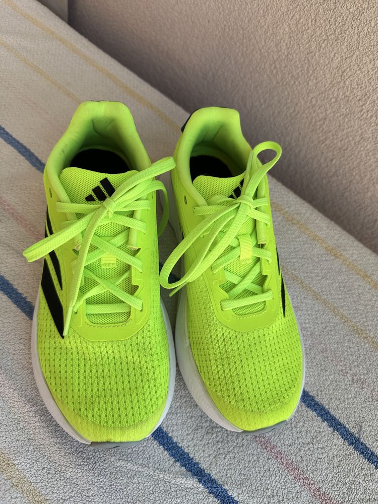 Детски два чифта детски маратонки adidas номер 35