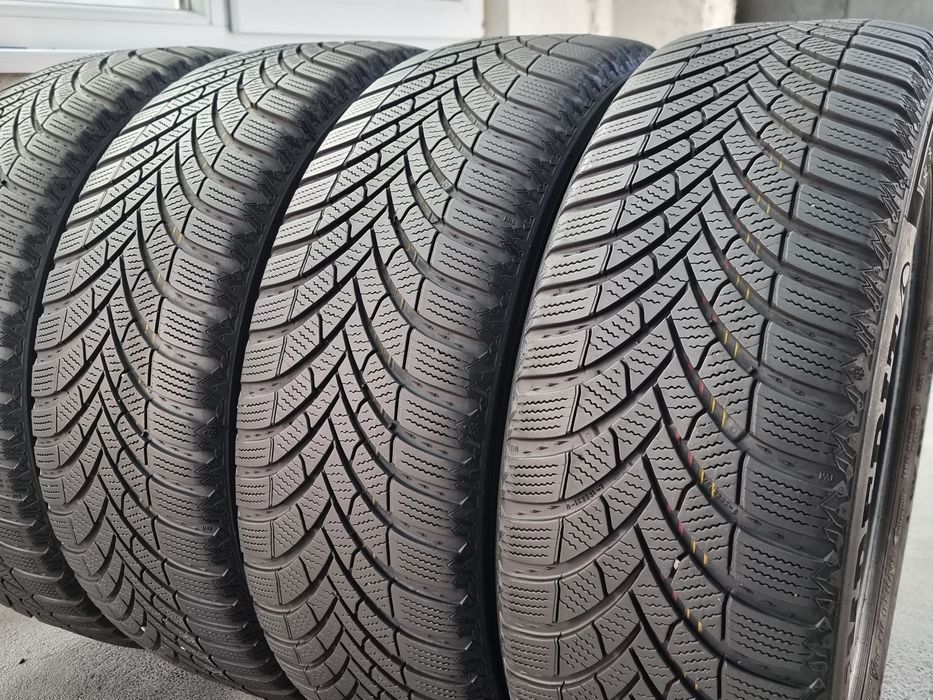 "Dot 22-23" 205/55/16 Semperit 4Броя: 300лв 6.5мм