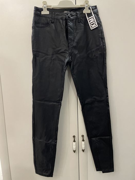 Дамски панталони