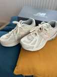 Обувки new balance 1906