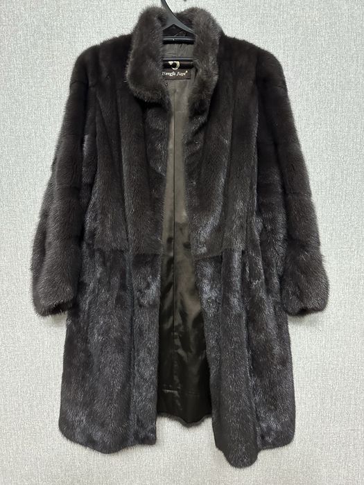 Шуба норковая в отличном состоянии