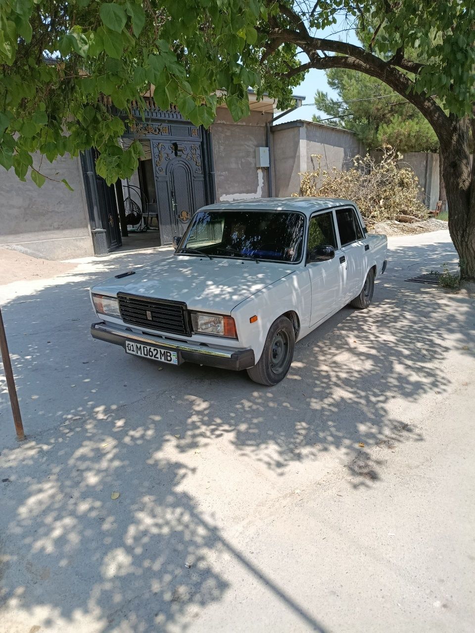 Assalomalekum vaz 2107 sotlad 2008 mayda chuda ish bor yuriwlar zor