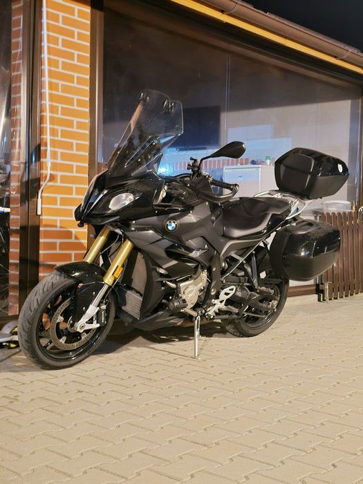 BMW S 1000 XR TripleBlack