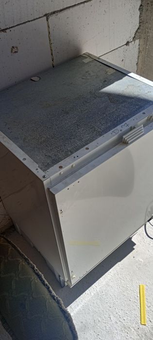 Vând frigider in stare foarte buna