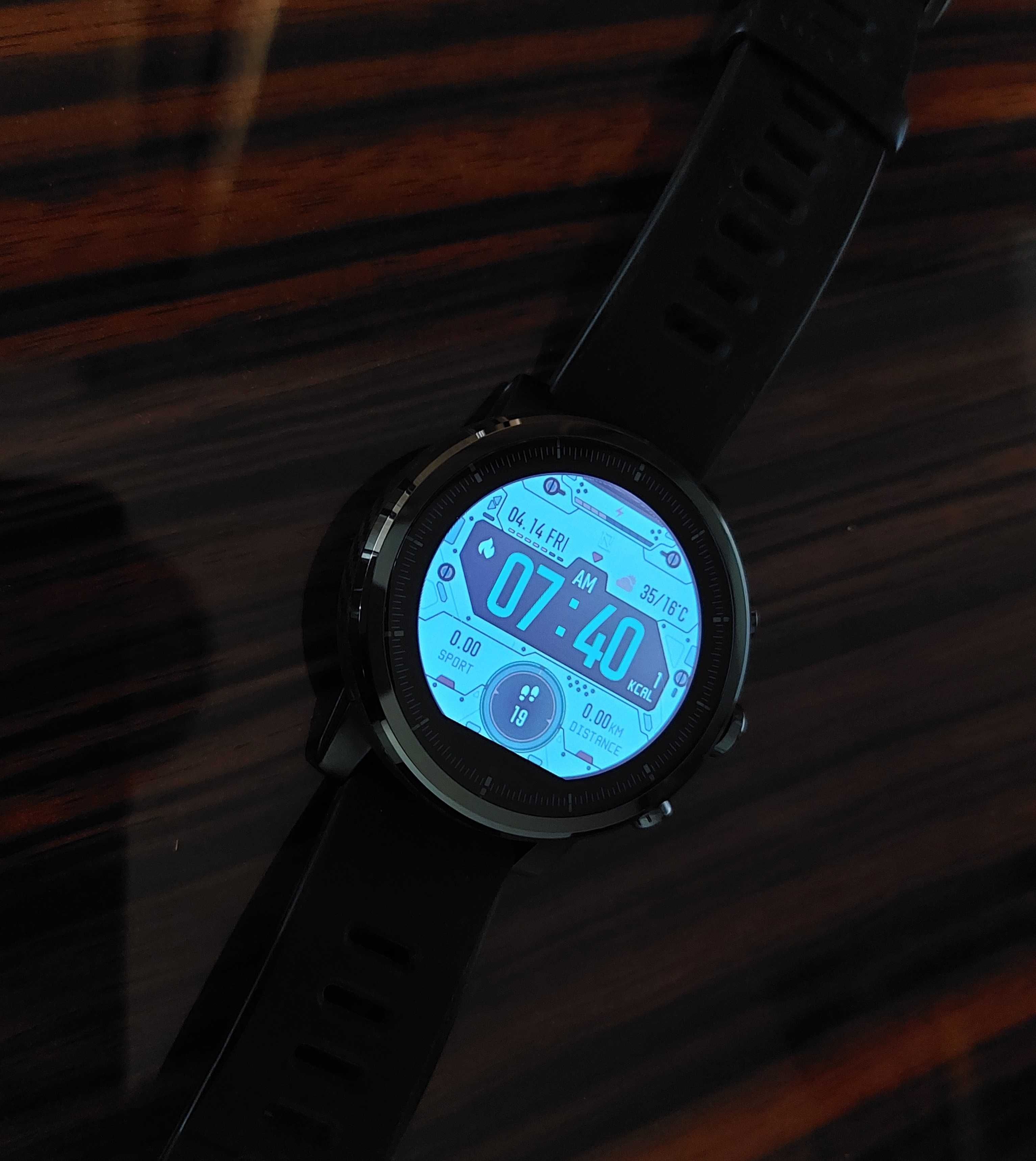 Xiaomi Amazfit Stratos 2 smart watch