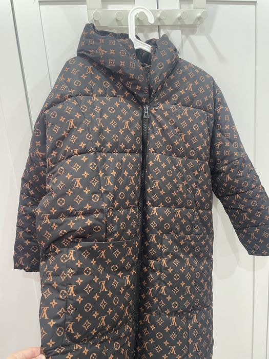 Куртка 6000 тггг