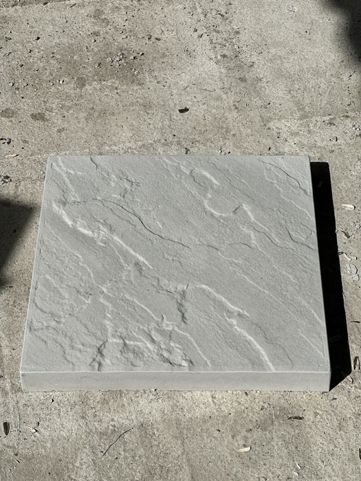 Pasi japonezi / dale / pavaj pietonal / borduri/capace de gard/stalpi