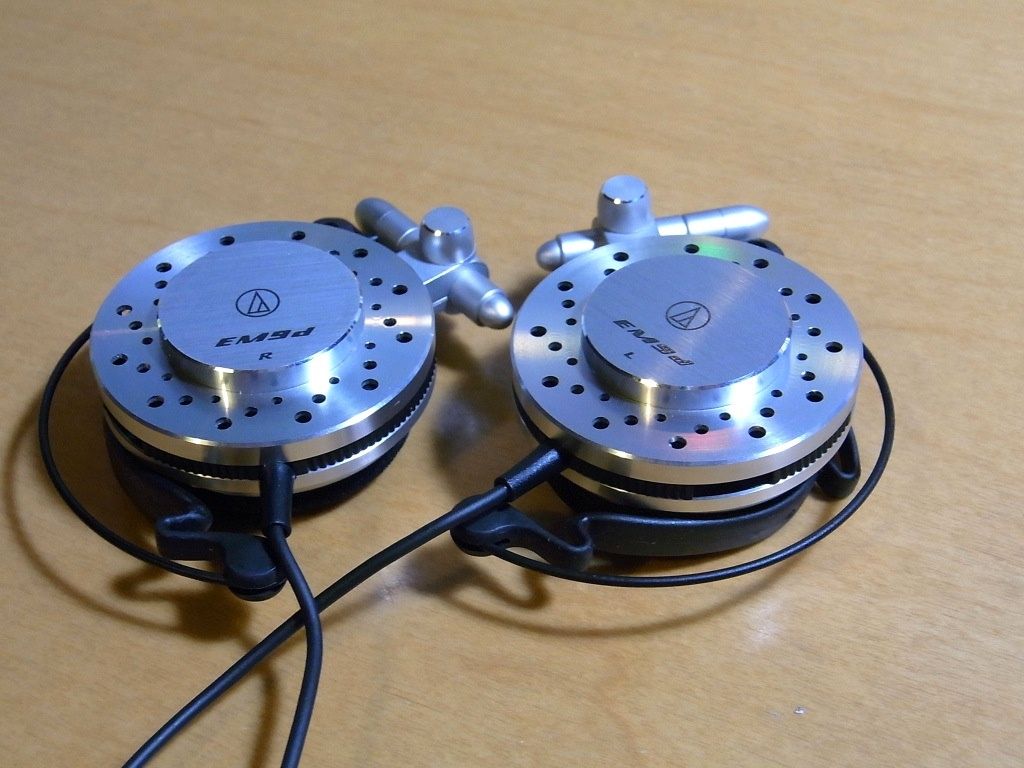 Audio-Technica ATH-EM9D слушалки с клипс