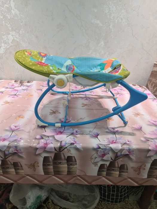 Шезлонг качалка детская