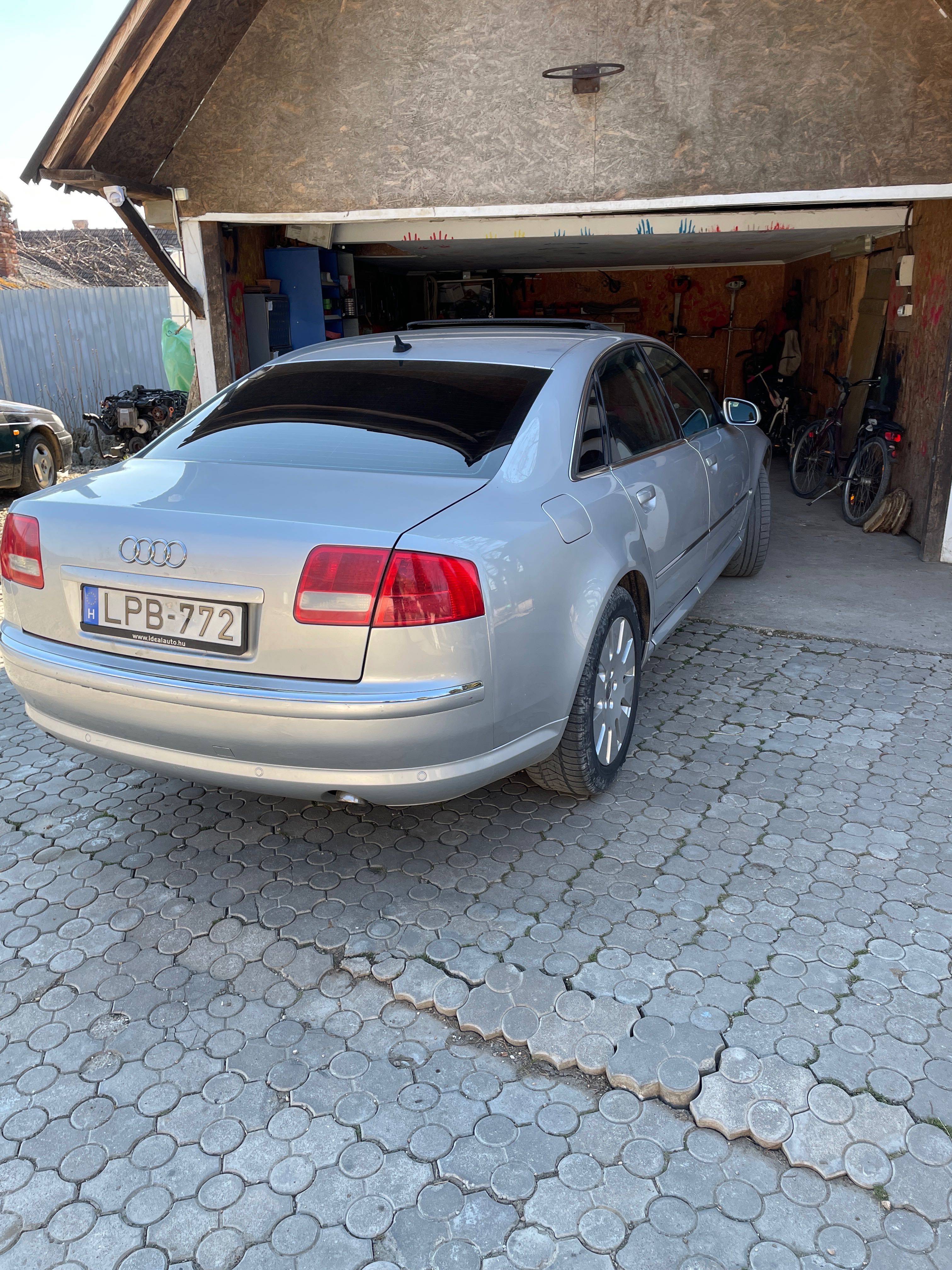 Audi A8 fără impozit sau asigurare scump inmatriculat Ungaria