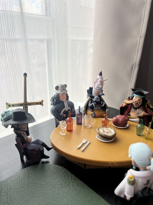 Колекционерски сет Shichibukai Conference Table Set/Holly Land