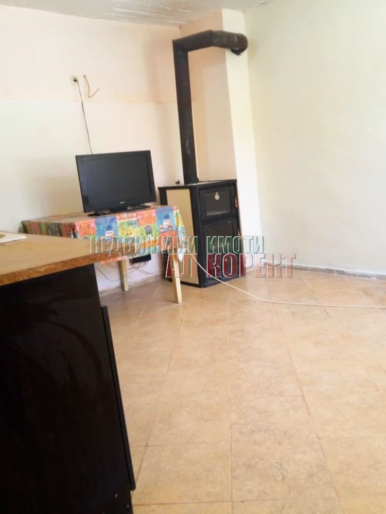 Продава се Къща в с. Орешак, Област Варна - 100 кв.м за 1390 €/кв.м - Снимка #1