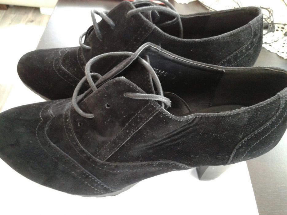 Дамски обувки - нови