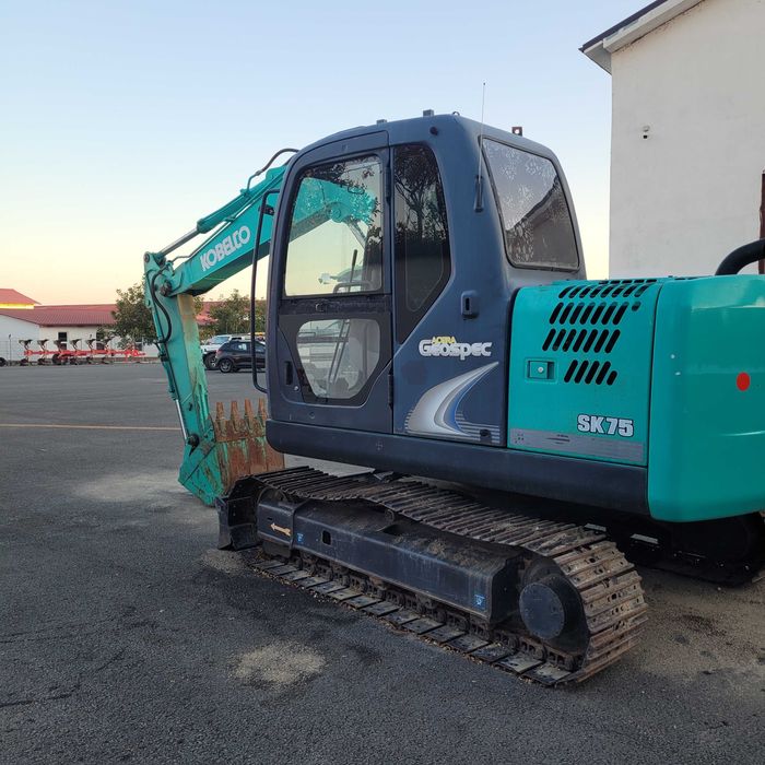 Excavator Kobelco