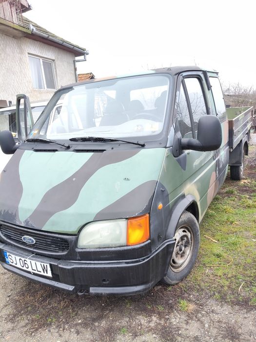Ford transit transporter