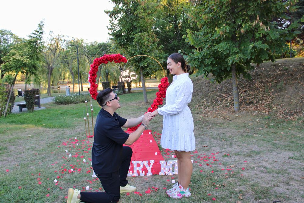 Decor romantic pentru cerere în căsătorie + ședință foto cadou