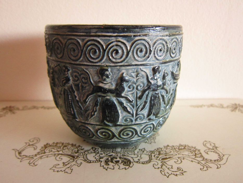 cadou inedit decoratiune vas ceramic portelanat vechi handmade Grecia