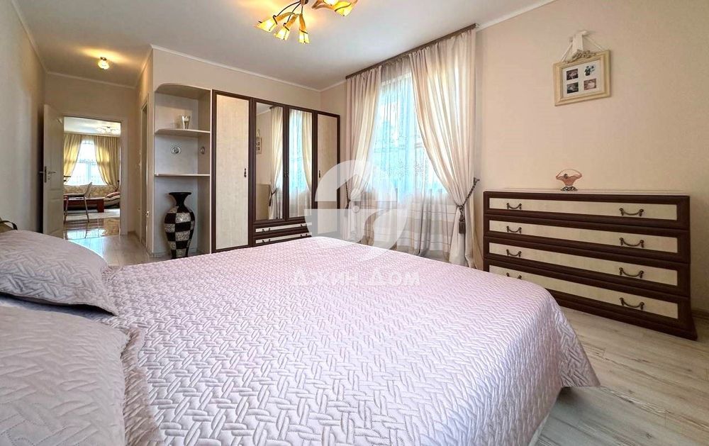 Продава се Тристаен апартамент в Несебър - 149 кв.м за 1939 €/кв.м - Снимка #5