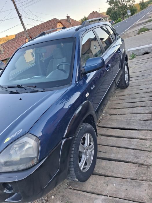 Vand Hyundai Tucson an 2005 motor 2.0