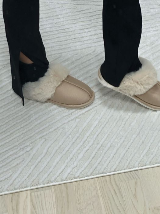 Papuci blanosi de casa