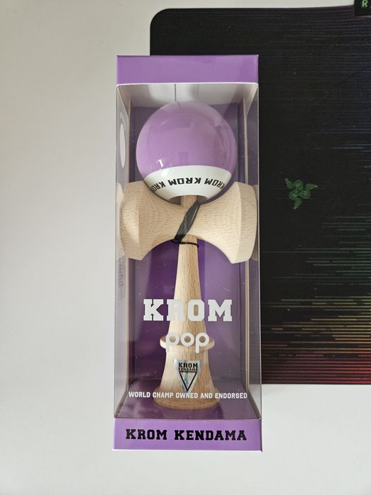 Kendama Krom Pop LOL sticky lucios, mov (curier)