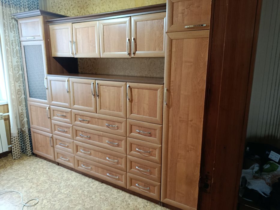 Продам шкаф - секретер