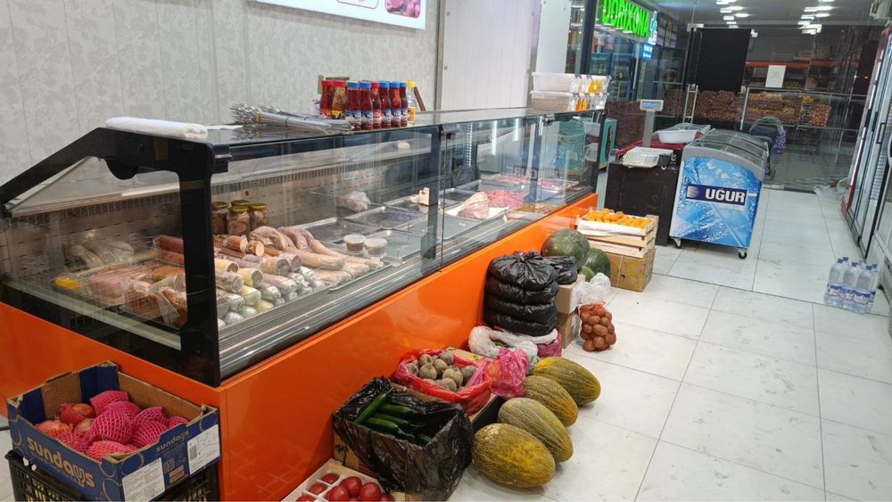 Холодильник сотилади