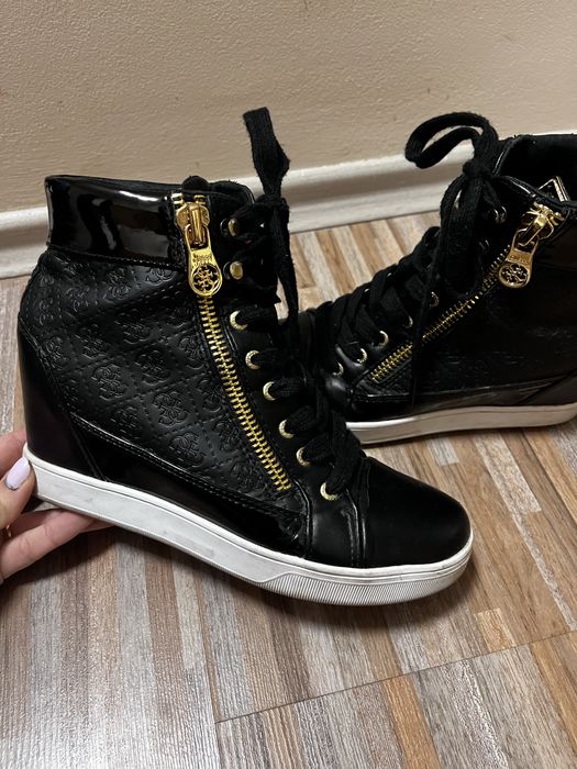 Guess Foresst кецове платформа